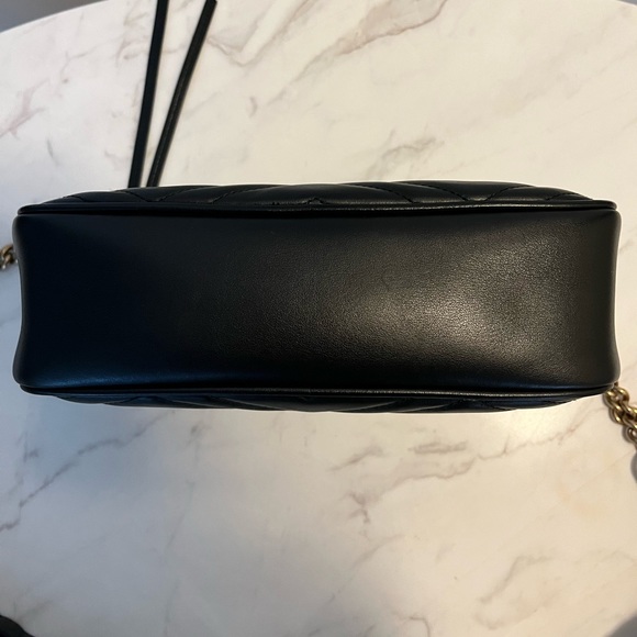 SOLD - Gucci GG Marmont Small Matelassé Shoulder bag - Picture 3 of 14